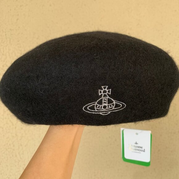 Vivienne Westwood Accessories - Vivienne Westwood Black Beret